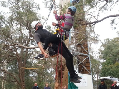 Heave ho up he rises